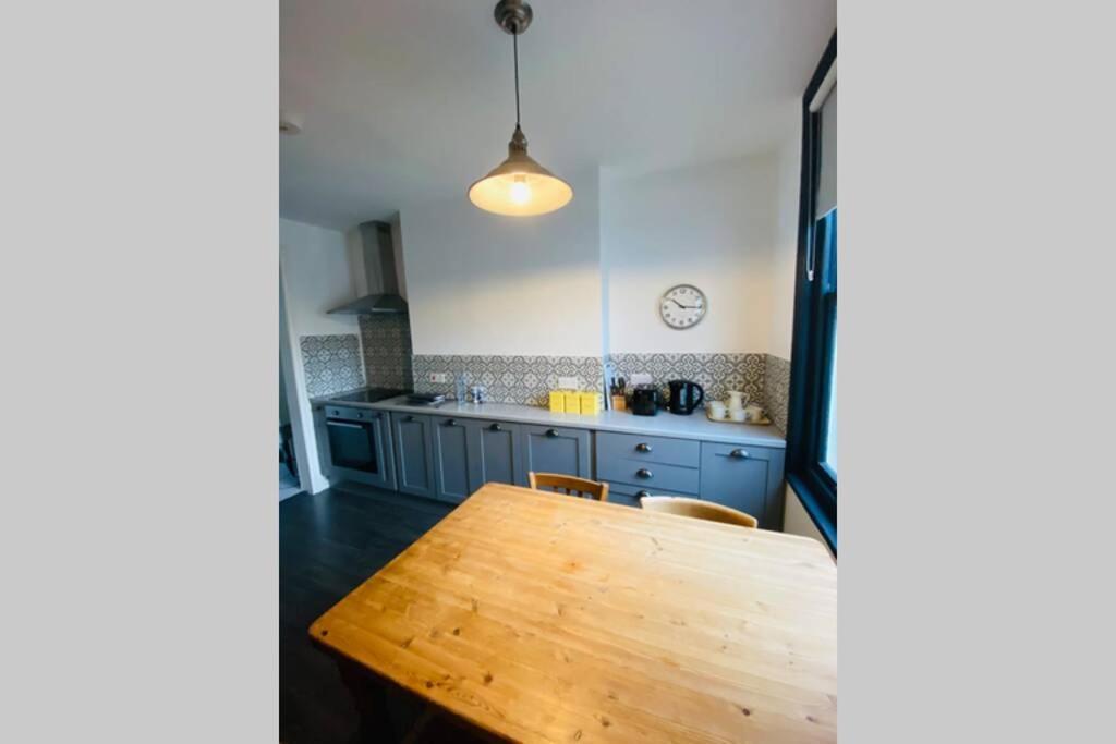 Beautiful First Floor Apartment In St Leonards Esterno foto